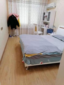 天龙景园 3室 119㎡ 82.8万 精装修