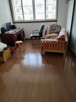 二小附近 3室 97㎡ 48万 精装修