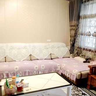 县政府附近 4室 200㎡ 170万 精装修