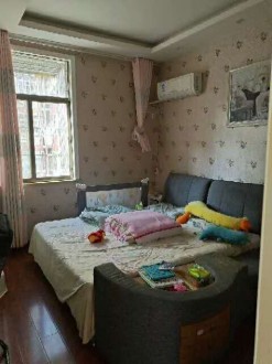 天龙景园 3室 123㎡ 90万 精装修
