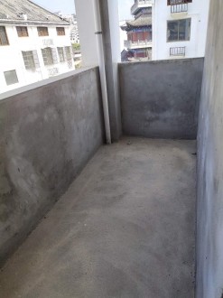 晋湖家园 3室 143㎡ 122.8万 毛坯带车位