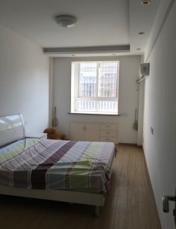 振龙山庄多套中间层  精装修带车库出售