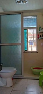 建安公司 3室 101㎡ 75万 精带杂物间