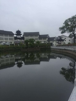 烟雨江南 3室 114㎡ 94.8万 精装修