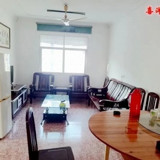 法华路附近 3室 89㎡ 68万 精装修带杂物间