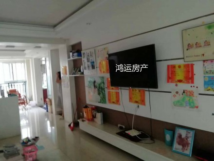 晋湖家园 3室 126㎡ 124.8万 精装修带车位和杂物间