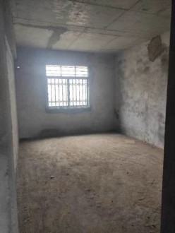 晋湖家园 3室 140㎡ 101.8万 毛坯