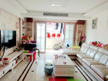 玉龙华府 3室 129㎡ 0万 精装修带25平方杂物间