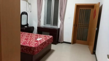 晋湖山 庄 2室 72㎡ 54.8万