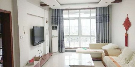 太湖中学旁边  楼层居中 南北通透 离超市 菜场都近