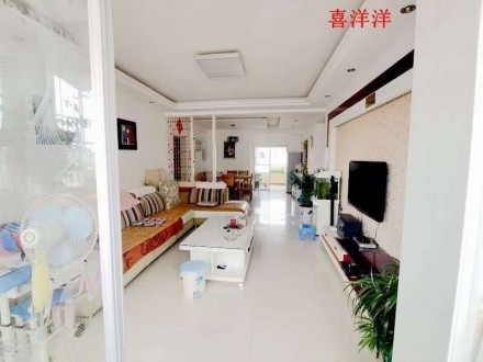 振龙山庄 4室 134㎡ 106万 精装修带杂物间