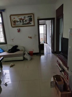 翰林院 3室 96㎡ ＋10㎡杂物间72万 精装修