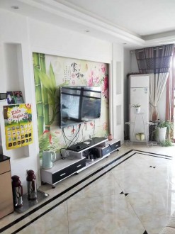 玉龙华府 3室好楼层 128㎡ 115万 精装修