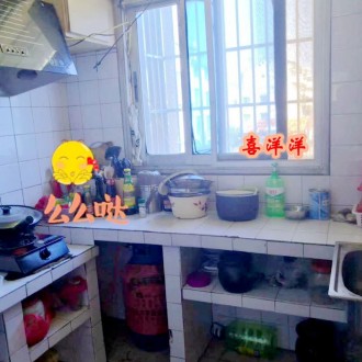 人民路附近 3室 75㎡ 53.8万 普通装修