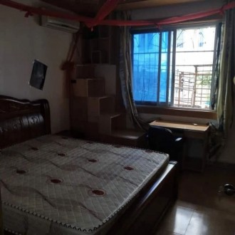 老新小旁庭院房 130㎡ 100万