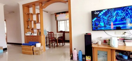 工会附近 3室 103㎡ 0万 精装修带杂物间