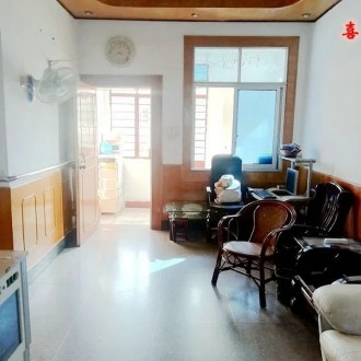 龙山路附近 3室 100㎡ 70万 普通装修
