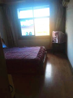 翰林苑中间层 3室 88㎡  精装修 68万（2套）