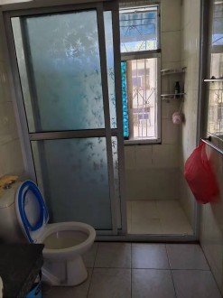 晋湖山庄 3室 92㎡ 66万 精装修