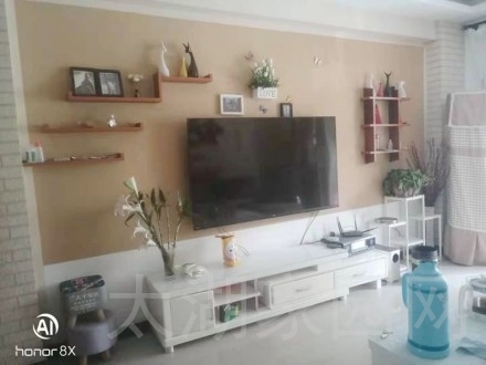 天泰花园 精装修，3室， 2厅，2卫，114㎡， 108万，