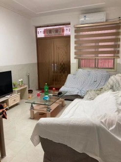 新昌超市院内一间三层 3室 120㎡ 精装修  69.8万