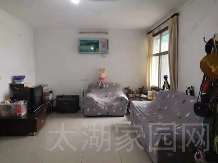 天龙新村 3室 112.4㎡ 95万带大车位