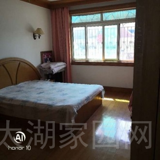  新昌超市院内多套单元房出售