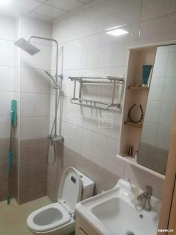 实验中学附近6楼带复式 精装修