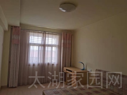 老城晋苑小区 3室 106㎡ 精装修带杂物间  51.8万