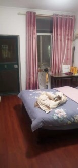 凤仪山庄好楼层 3室 100㎡ 精装修带杂物间 70万