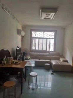建设路新校附近好楼层 3室 86㎡精装修  67.8万