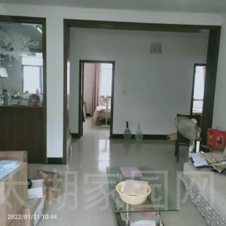 老城加油站附近好楼层3室 107㎡ 精装修