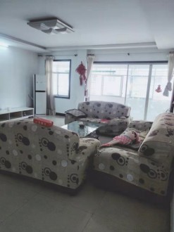 天龙东村好楼层 3室 146㎡  精装修 98万