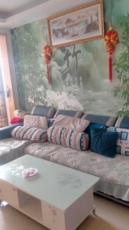 中创大厦好楼层 3室 92㎡ 65.8万 精装修