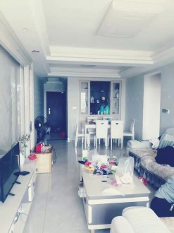 晋湖家园好楼层 3室 109㎡ 精装修带杂物间 107.8万