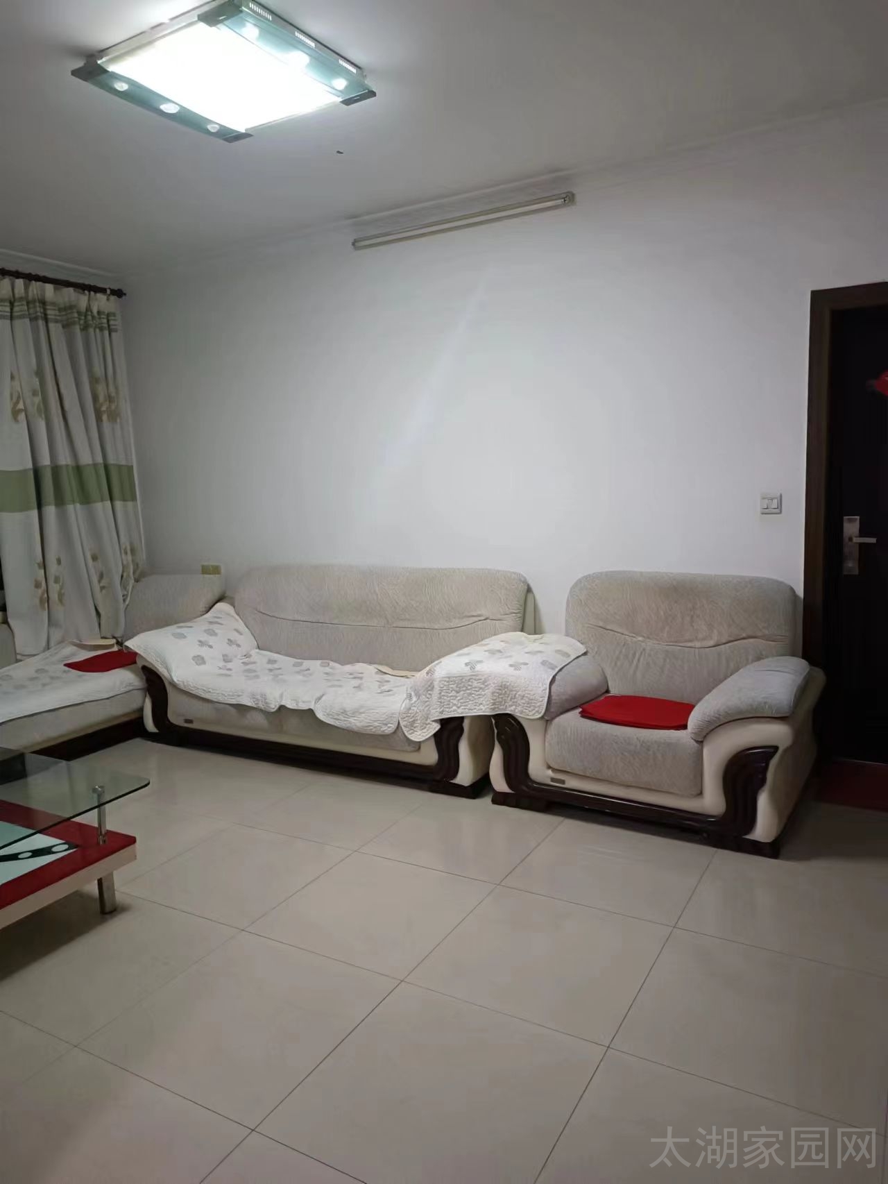 天龙新村 3室 117㎡ 1133元/月 精装修