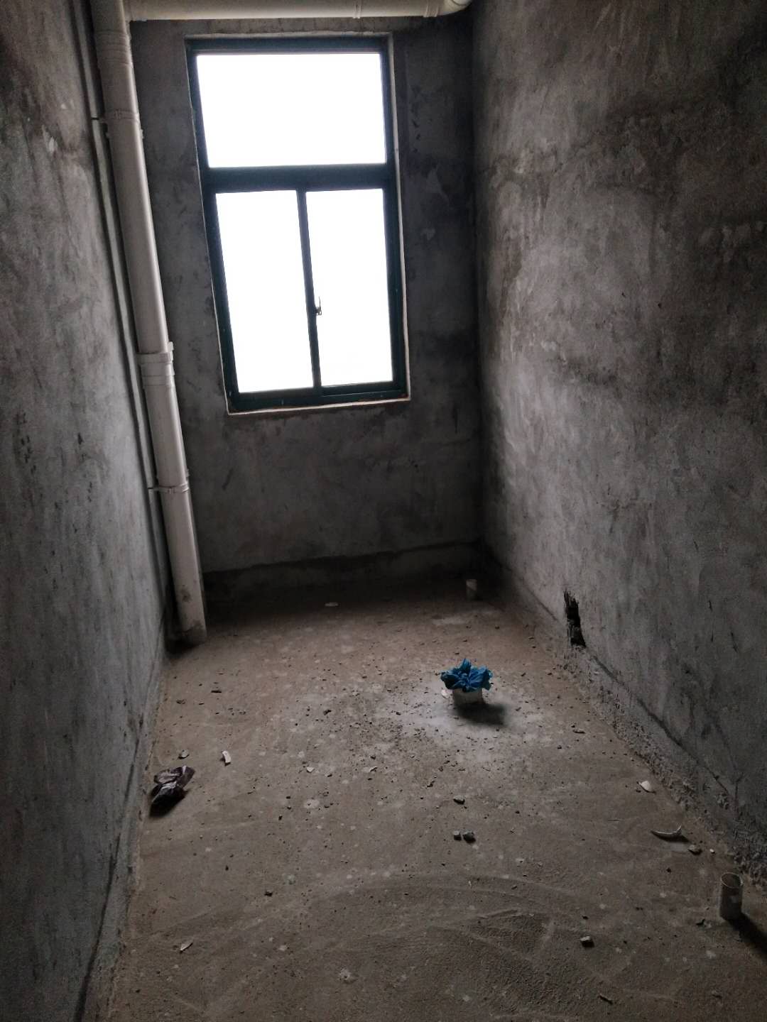 龙城庄园大户型带杂物间出售