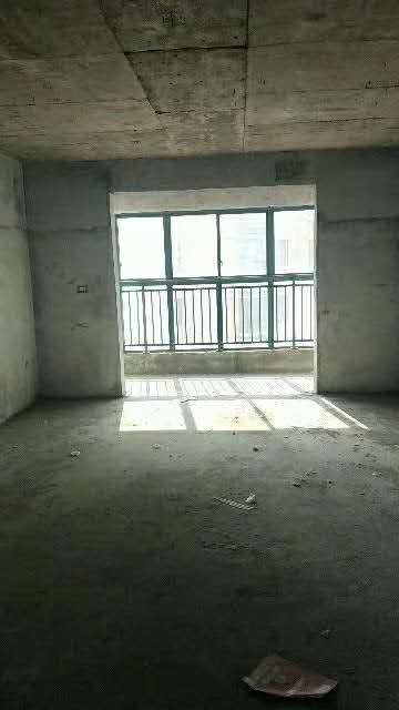 龙城庄园全框架毛坯