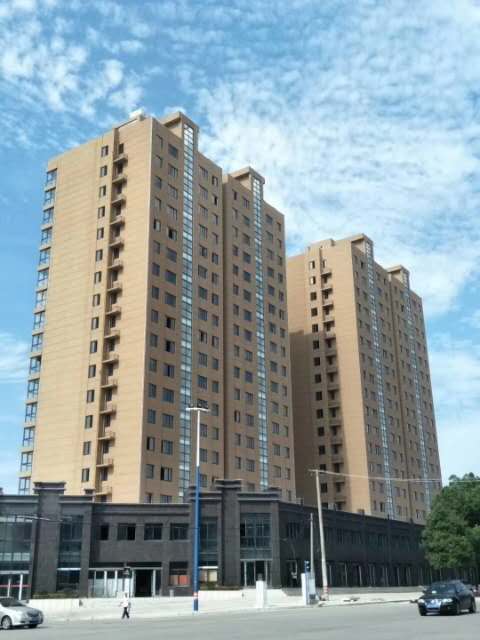 恒丰世纪城11楼140平方毛坯房91万出售