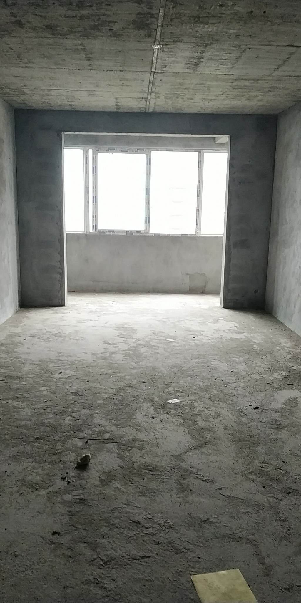 文博园烟雨江南  四楼120㎡ 82万元