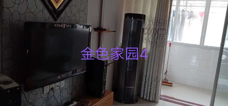 金色家园  112㎡ 88万元精装带杂物间