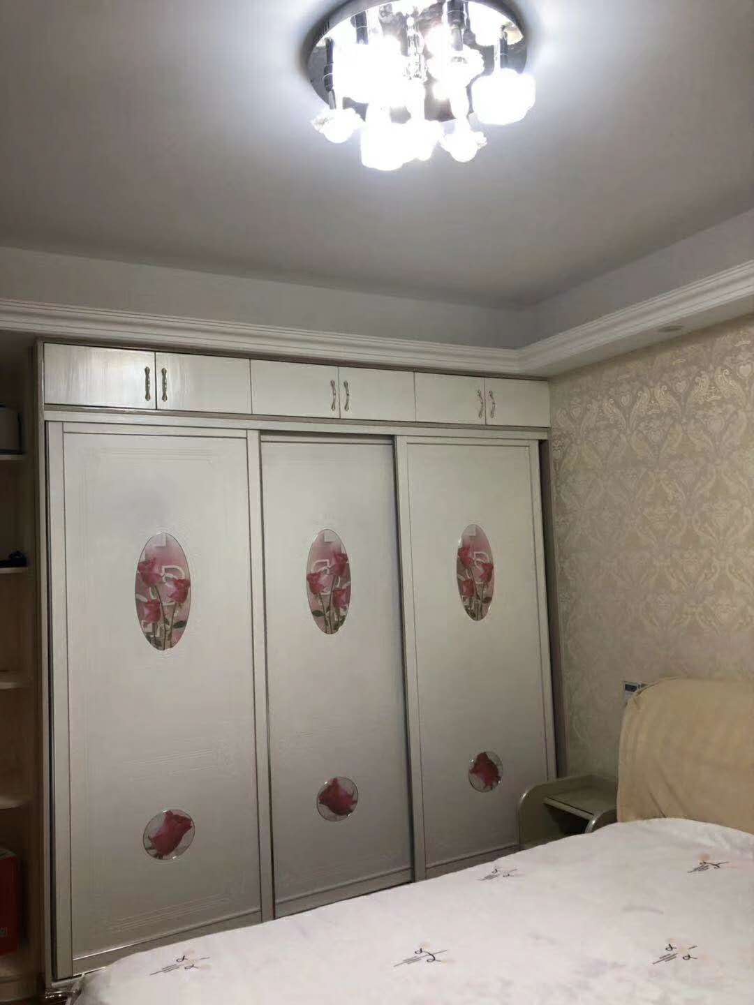 太中学区房[玫瑰][玫瑰][玫瑰] 晋湖家园，16楼，总高18层，137平米，带10平米杂物间，最新