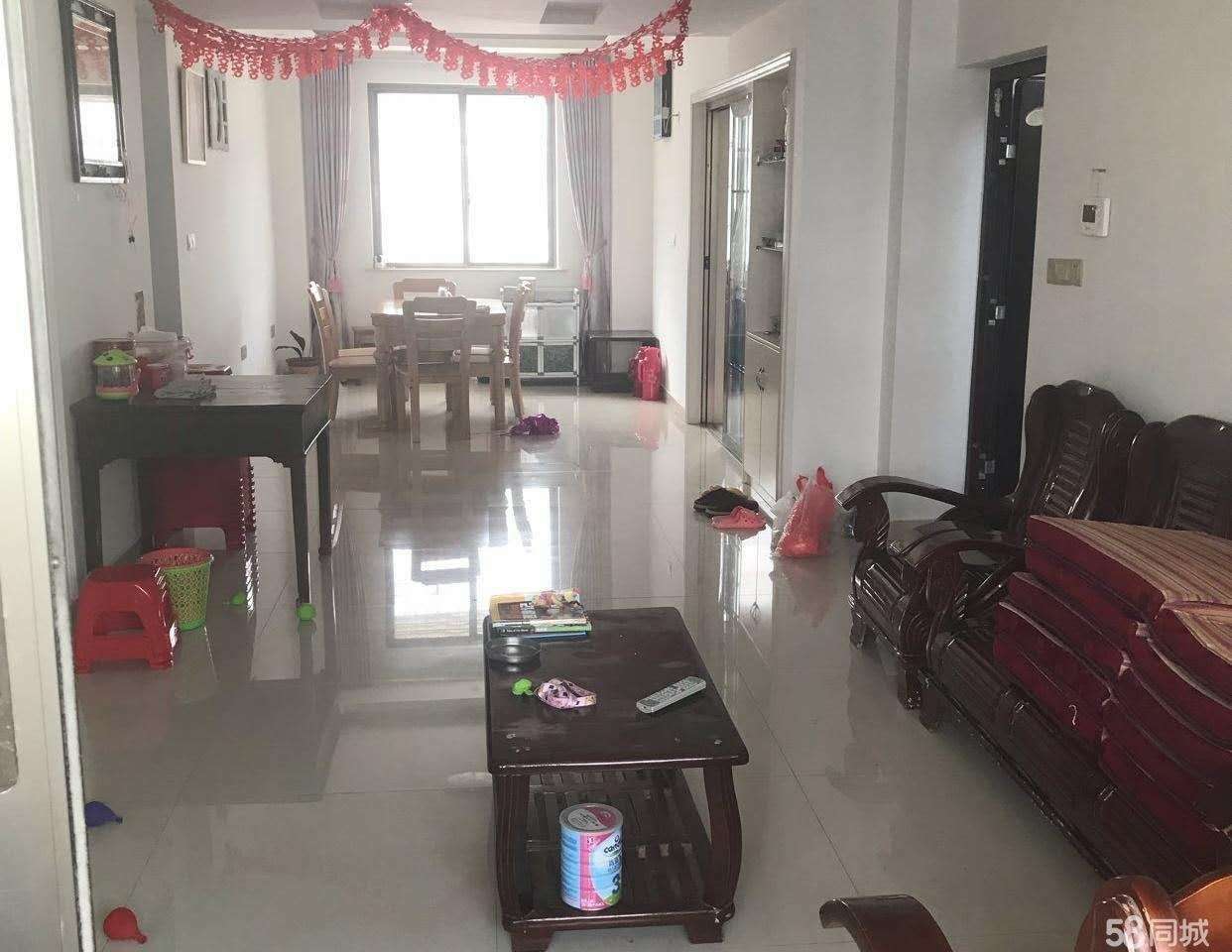 文博园烟雨江南  125㎡带大杂物间精装 97万元