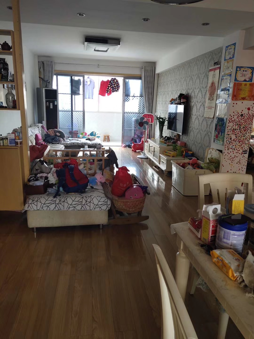 晶星家园  131㎡ 119万元精装带车位十杂物间