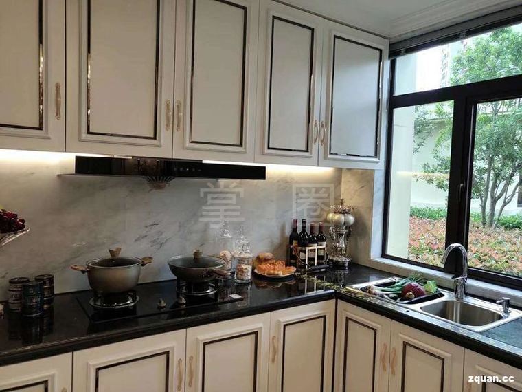 玉龙华府  123㎡ 88.8万元