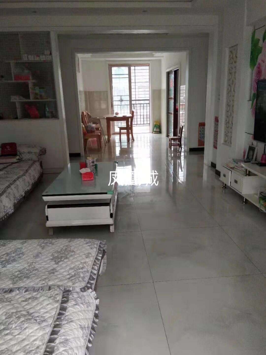 凤凰城  125㎡ 107万元
