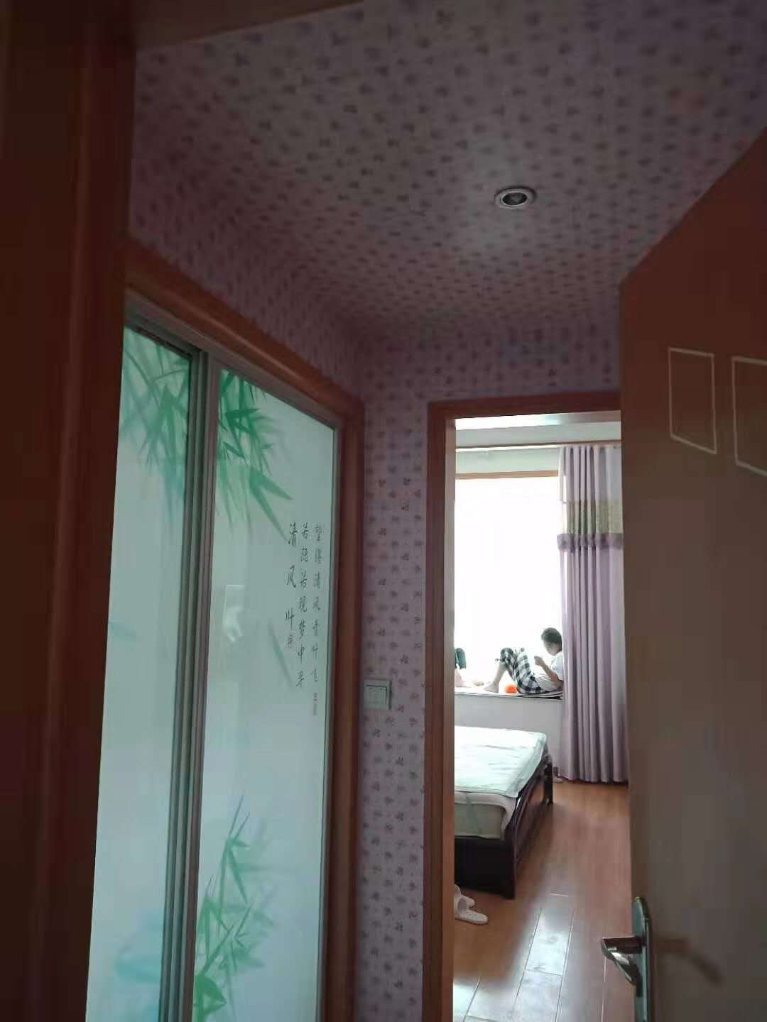 晋湖路 160㎡ 130万元精装证齐全可按揭