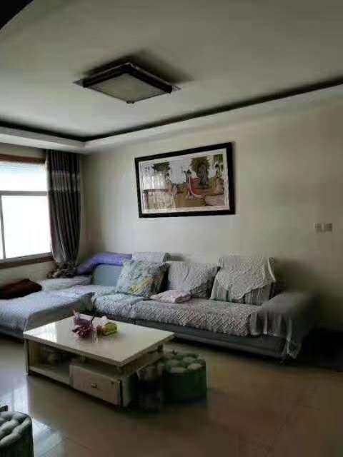 天龙新村  2楼103㎡精装 75.8万元