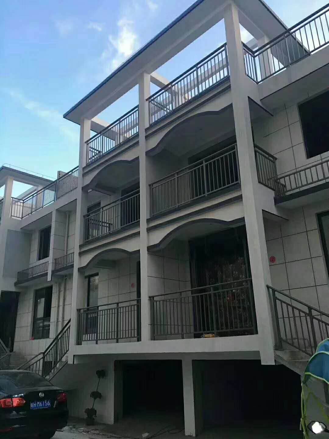 郝屋  360㎡ 178万元
