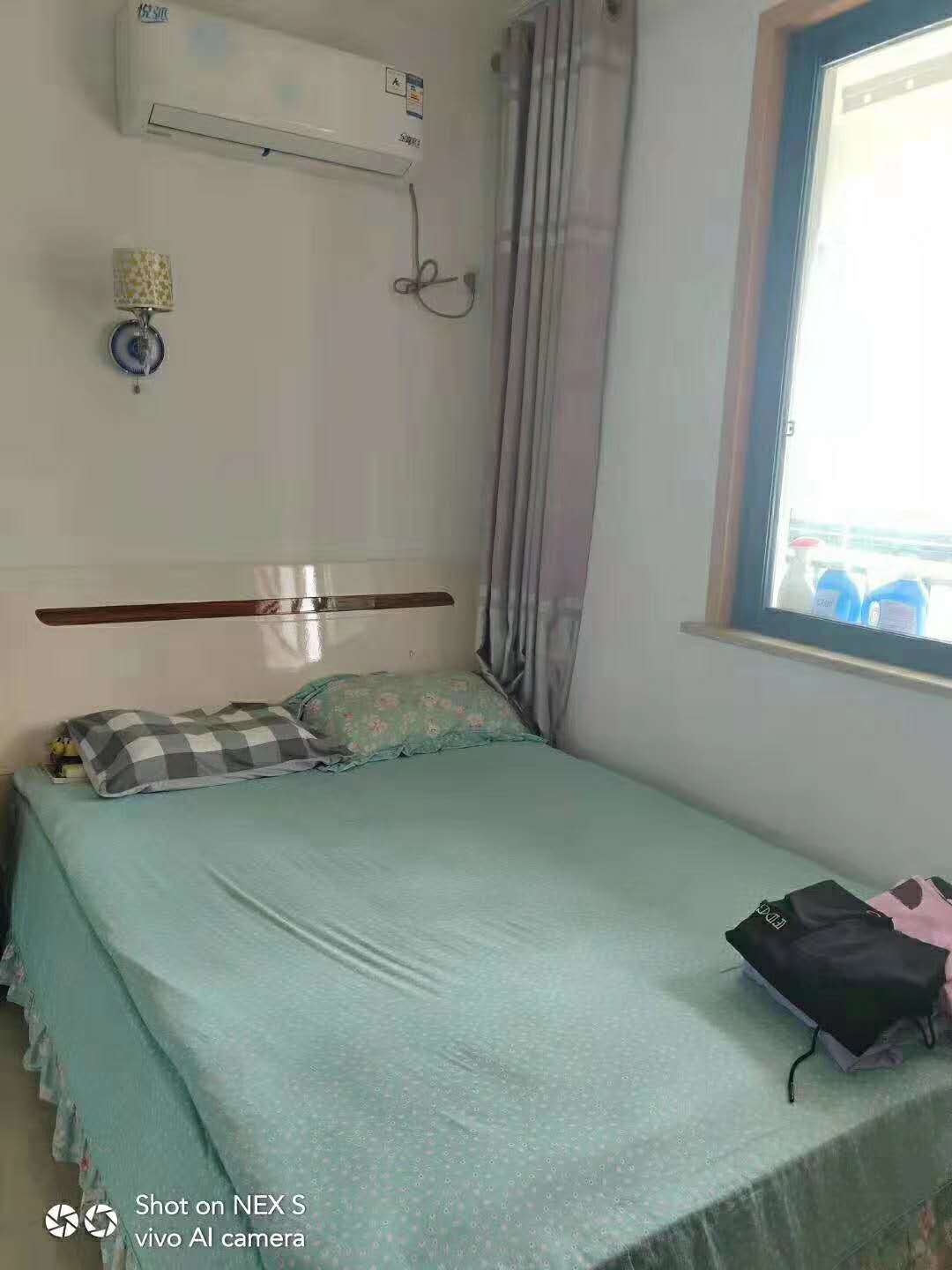 龙城庄园  109㎡带车位杂物间 105万